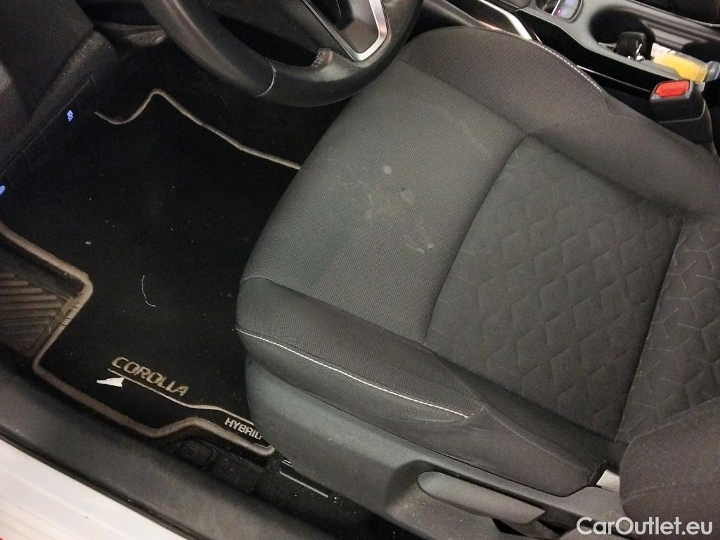  Toyota  Corolla TOYOTA  1.8 125H ACTIVE TECH E-CVT #13