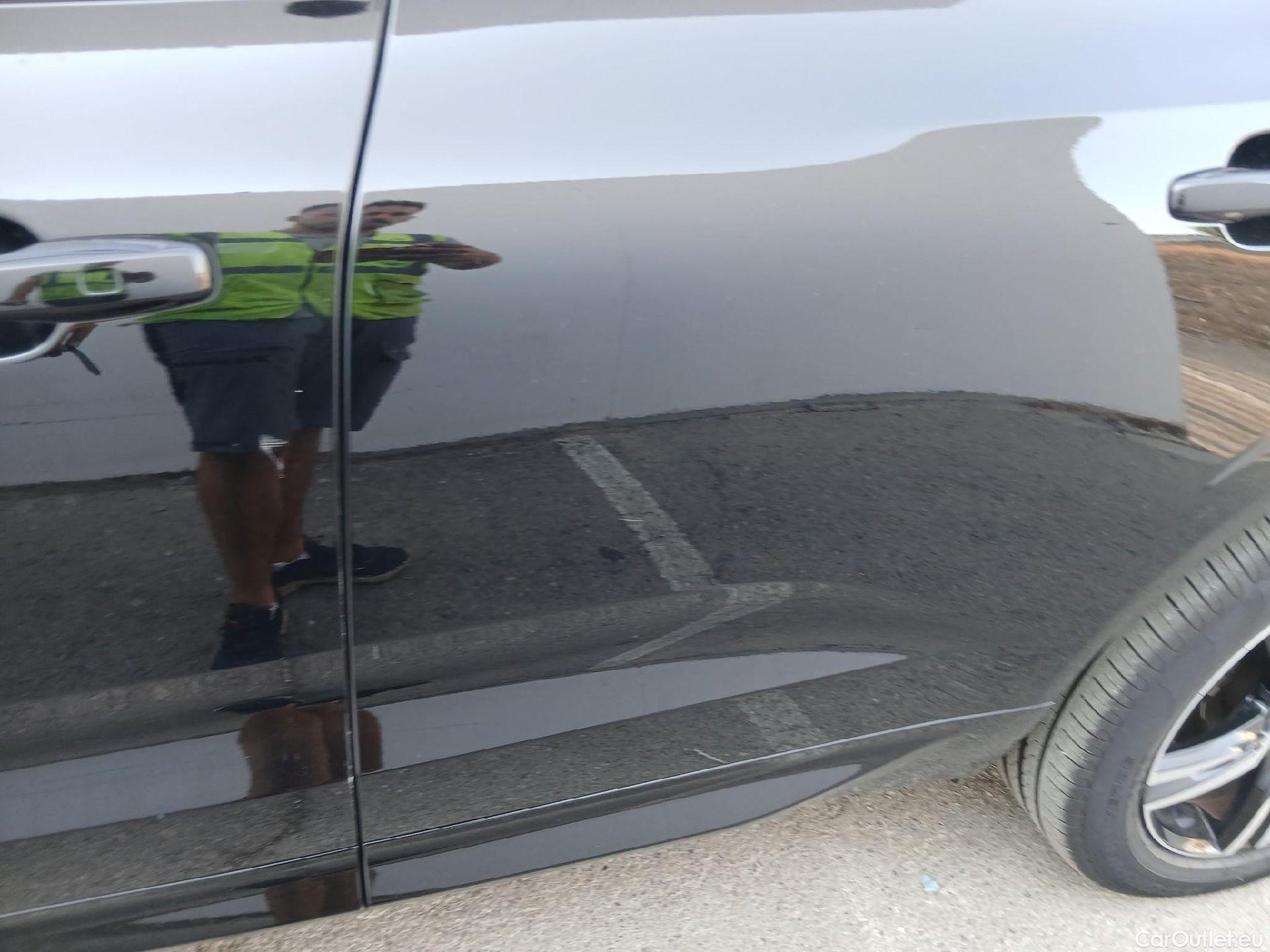 Volvo  XC60 VOLVO  / 2017 / 5P / todoterreno 2.0 T6 AWD Recharge R-Design Auto #13