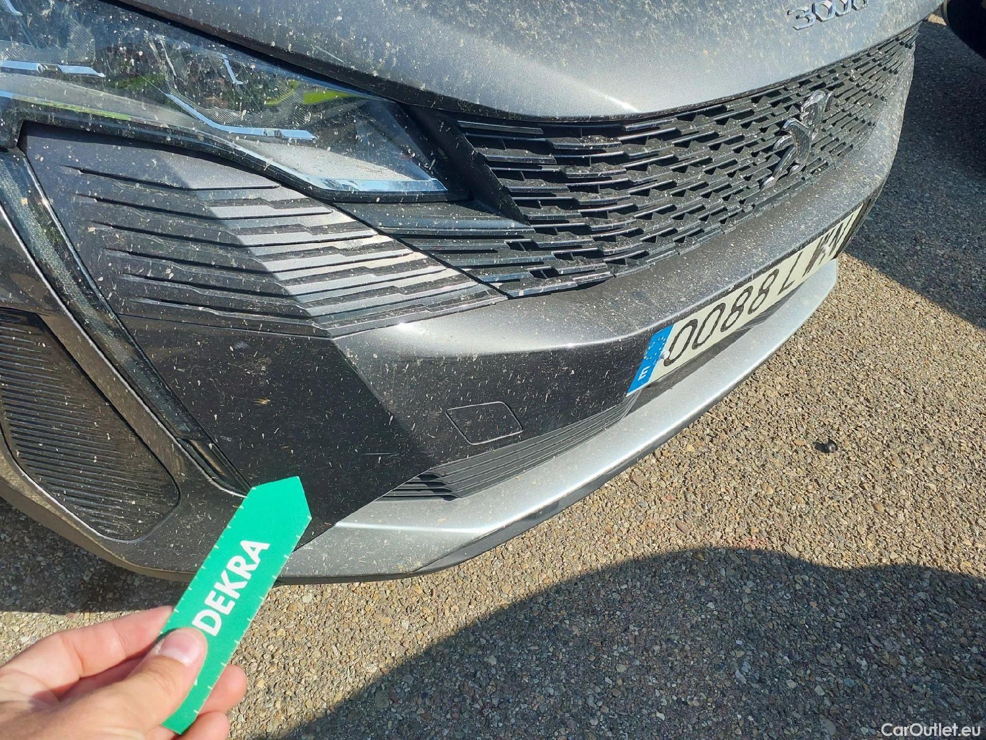  Peugeot  3008 PEUGEOT  Hybrid / 2020 / 5P / todoterreno 225 e-EAT8 Allure (AC2) #38