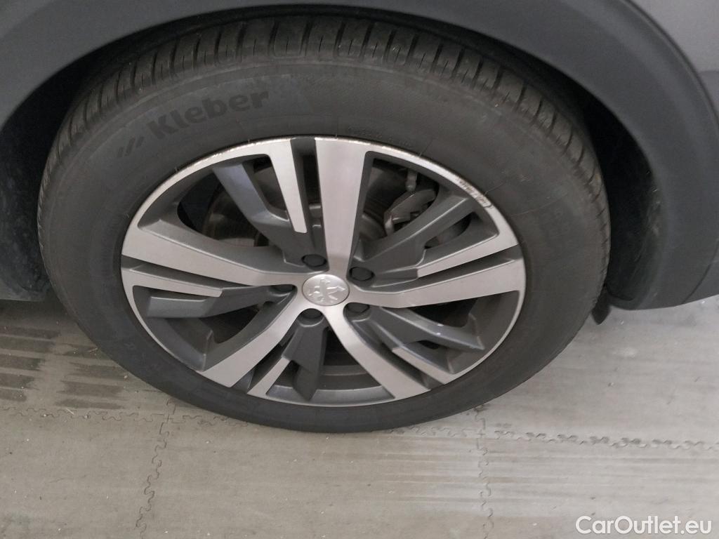  Peugeot  3008 PEUGEOT  Hybrid / 2020 / 5P / todoterreno 225 e-EAT8 Allure (AC2) #5