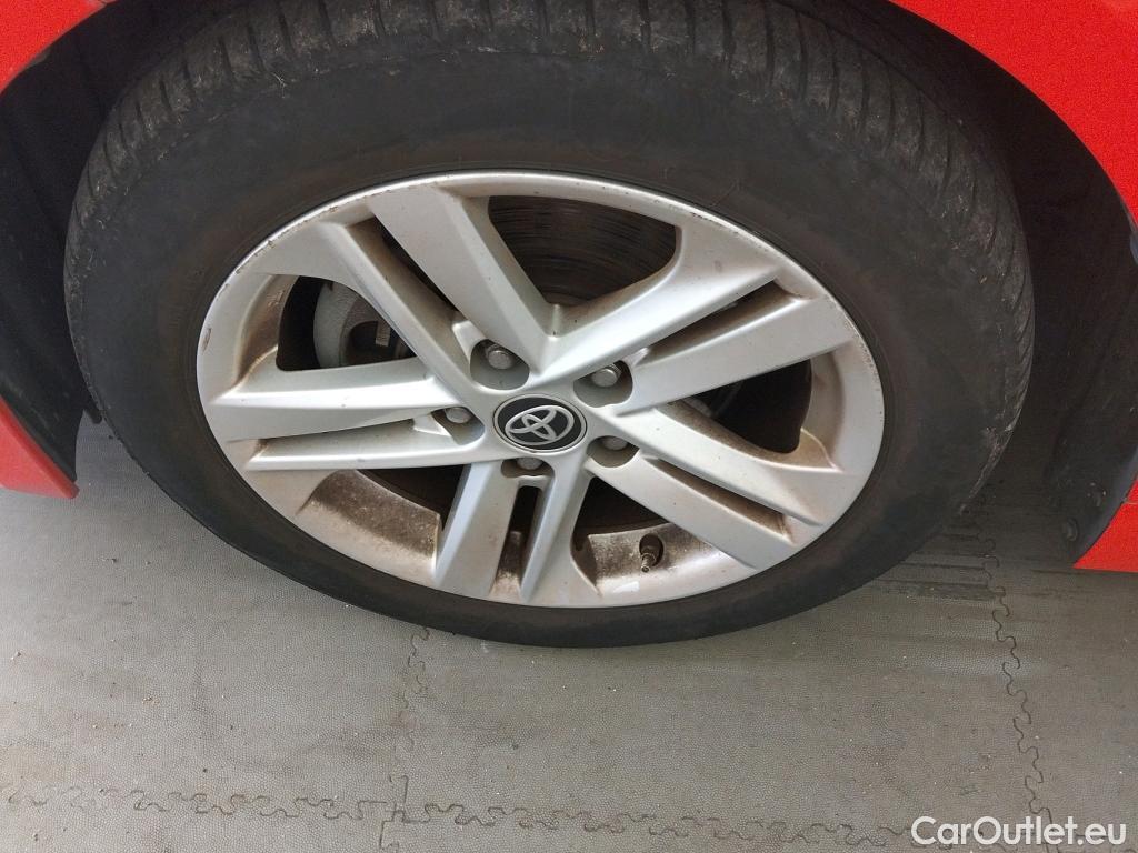  Toyota  Corolla TOYOTA  1.8 125H ACTIVE TECH E-CVT #11