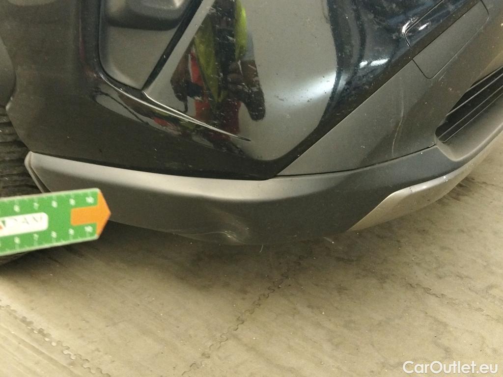  Toyota  RAV4 TOYOTA  / 2018 / 5P / todoterreno 2.5l 220H Advance #11
