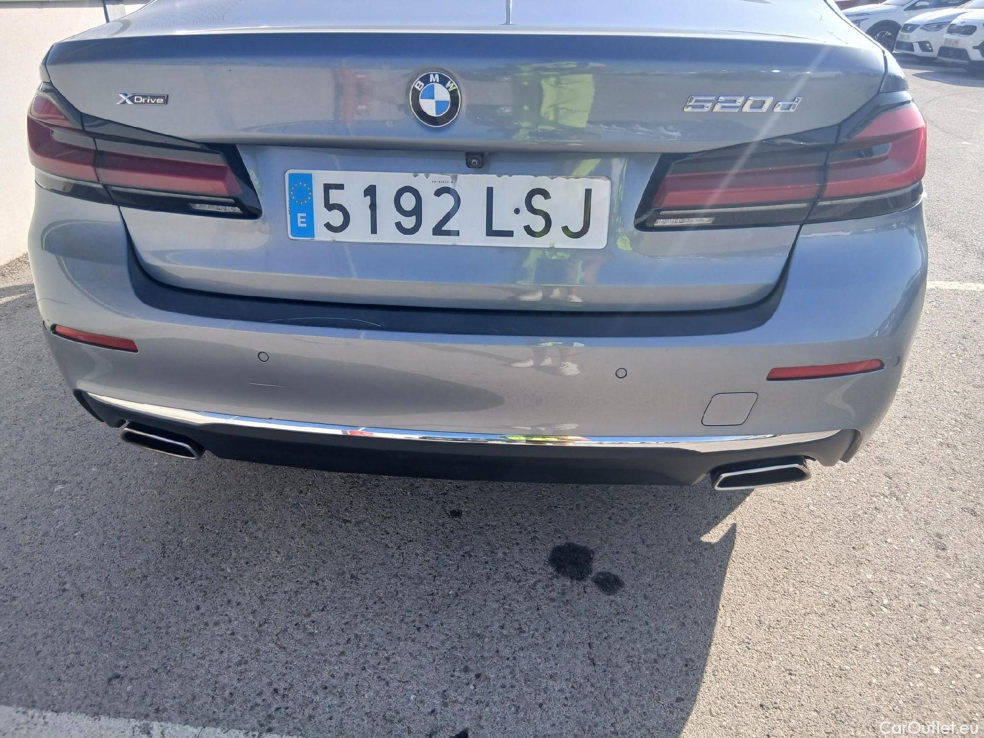  Bmw  Serie 5 BMW  / 2020 / 4P / sedán 520dA xDrive #20