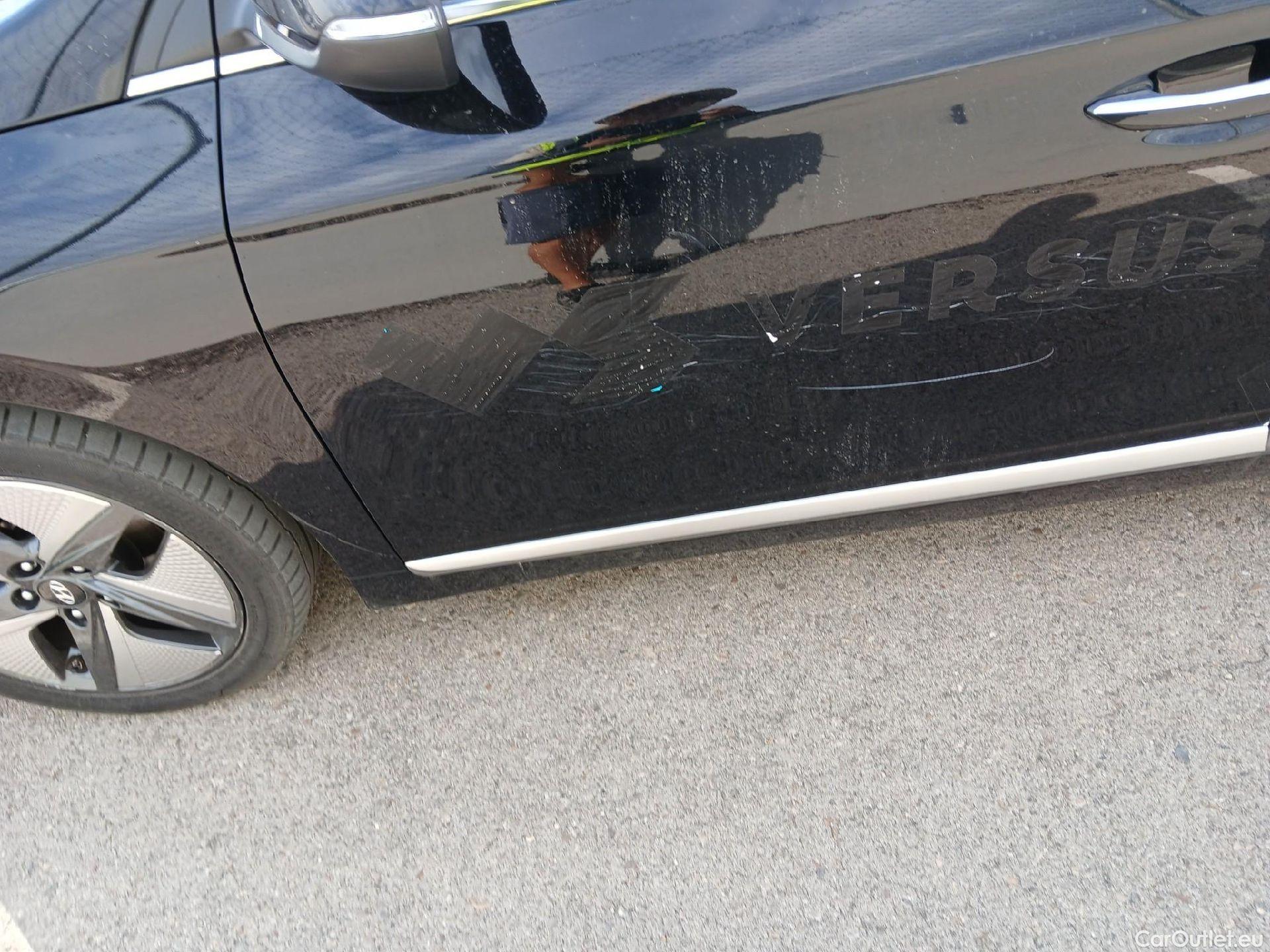  Hyundai   Ioniq HYUNDAI / 2019 / 5P / berlina con portón 1.6 GDI HEV Tecno DCT #20