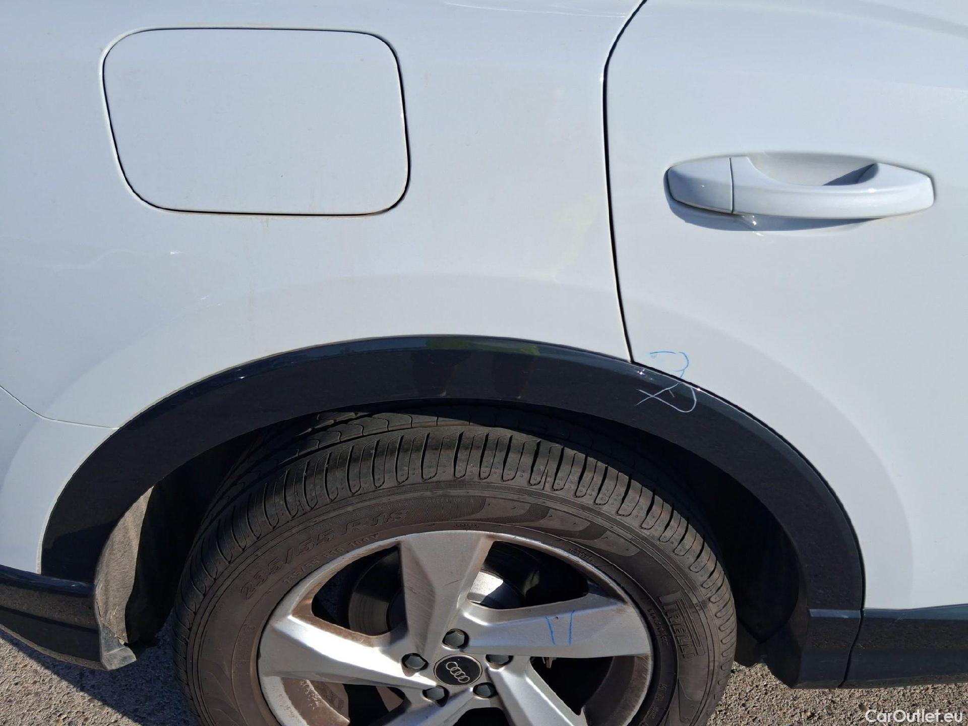  Audi  Q3 AUDI  / 2018 / 5P / todoterreno Advanced 35 TDI 110kW (150CV) S tronic #32