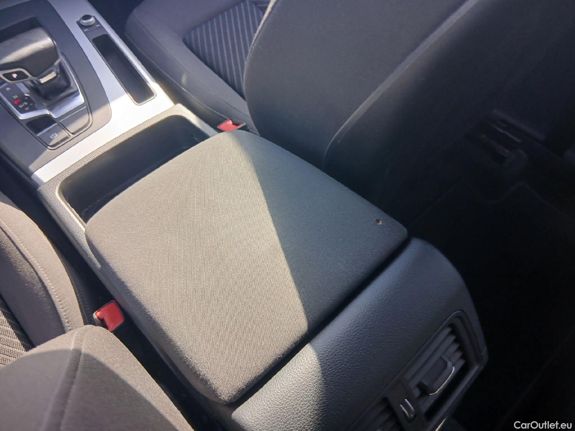  Audi  Q5 AUDI  / 2020 / 5P / todoterreno Advanced 40 TDI 150kW quattro-ultra #32