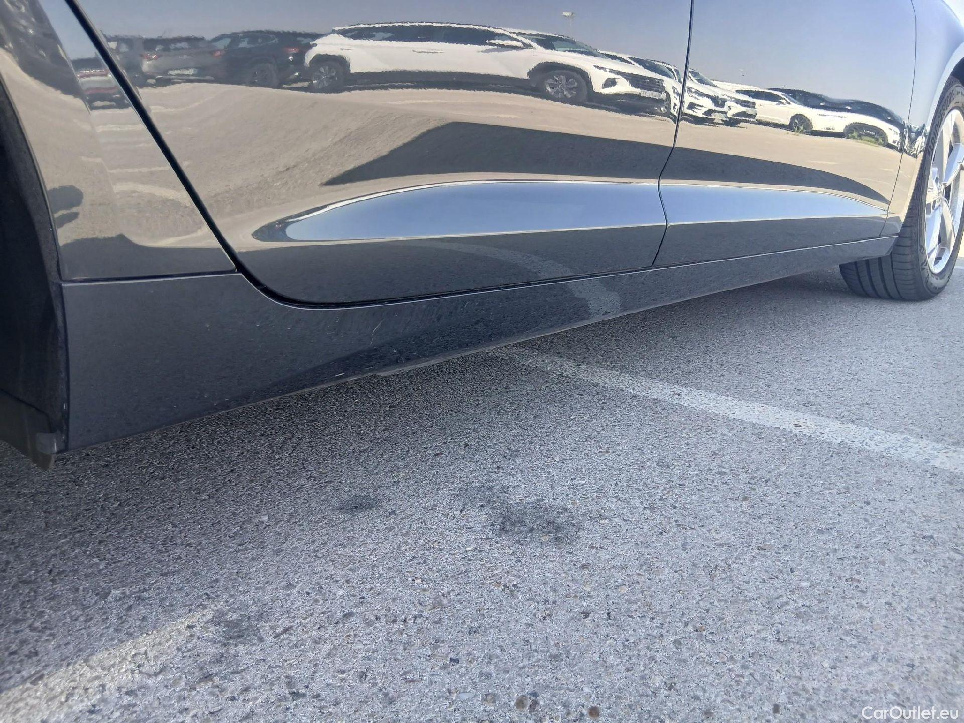  Audi  A6 AUDI  / 2018 / 4P / sedán 50 TFSIe quattro S tronic Sport Competit #25