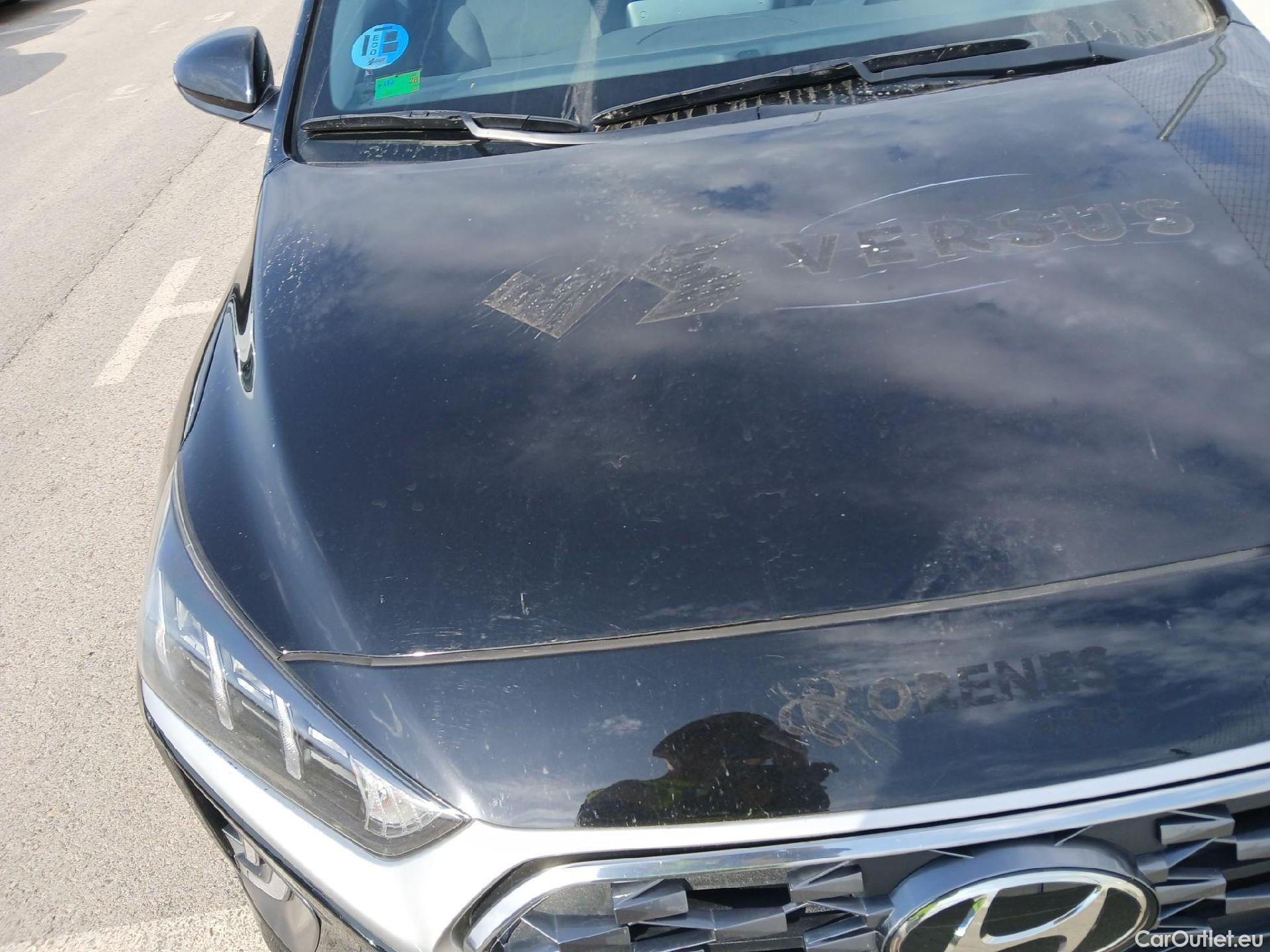  Hyundai   Ioniq HYUNDAI / 2019 / 5P / berlina con portón 1.6 GDI HEV Tecno DCT #14