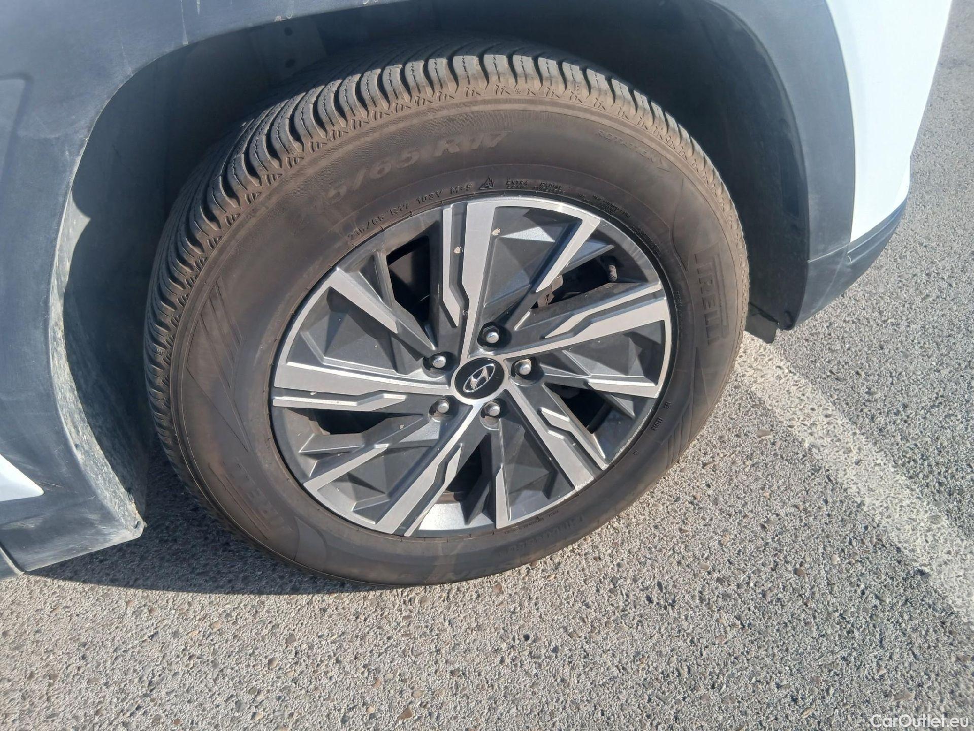  Hyundai  Tucson HYUNDAI  / 2020 / 5P / todoterreno 1.6 CRDI 100kW (136CV) 48V Maxx #24