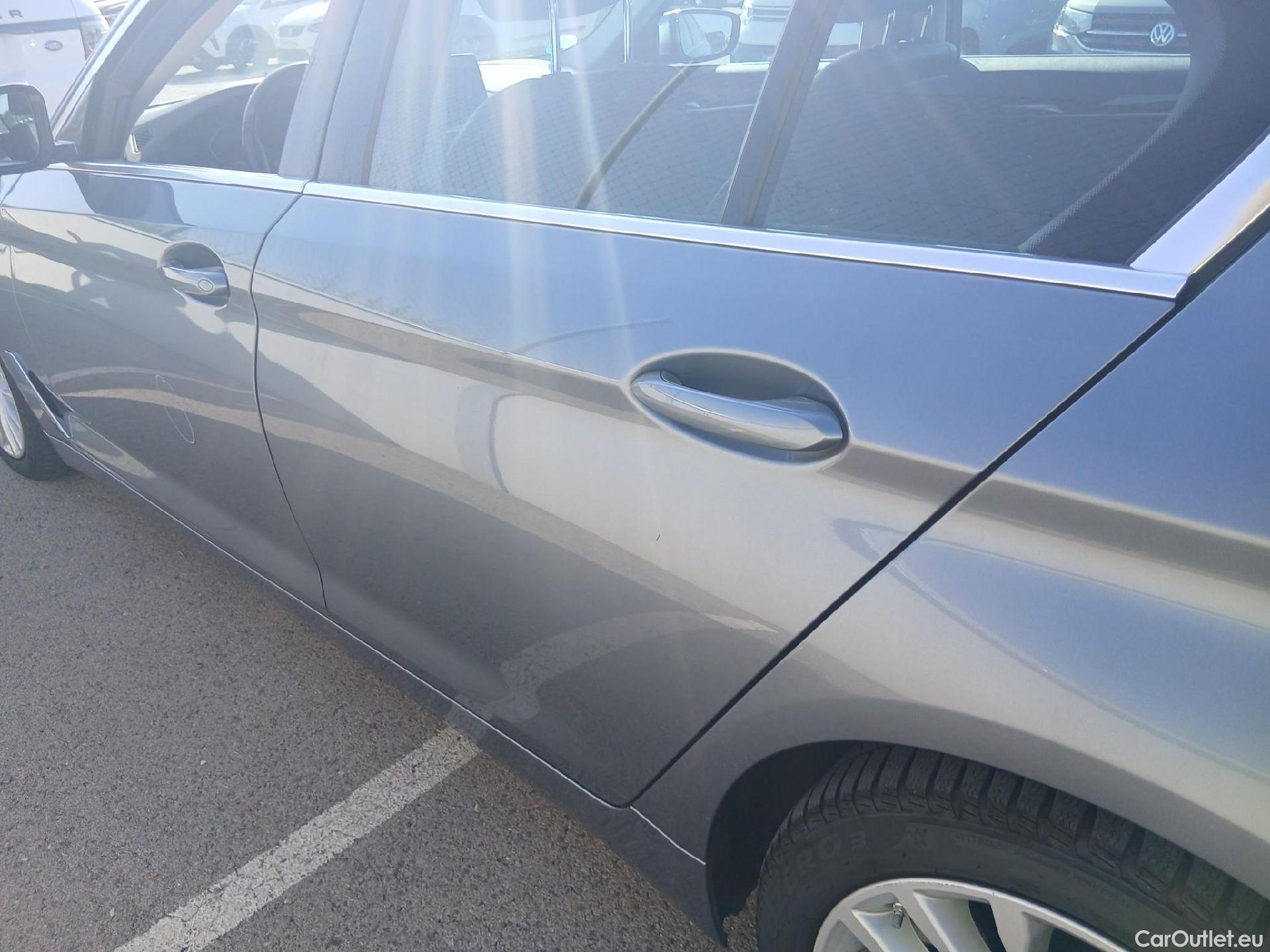  Bmw  Serie 5 BMW  / 2020 / 4P / sedán 520dA xDrive #12