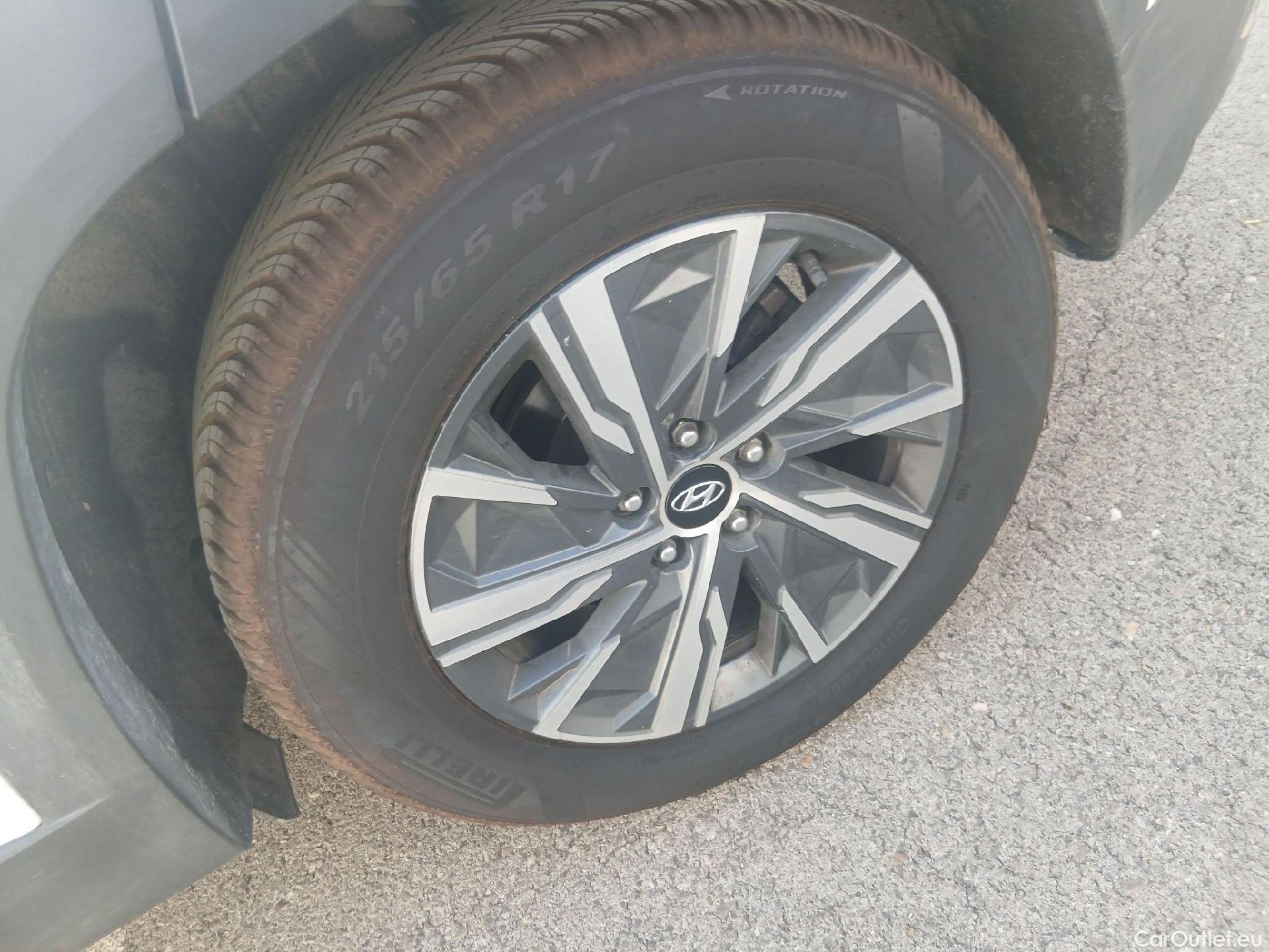 Hyundai  Tucson HYUNDAI  / 2020 / 5P / todoterreno 1.6 CRDI 100kW (136CV) 48V Maxx #13