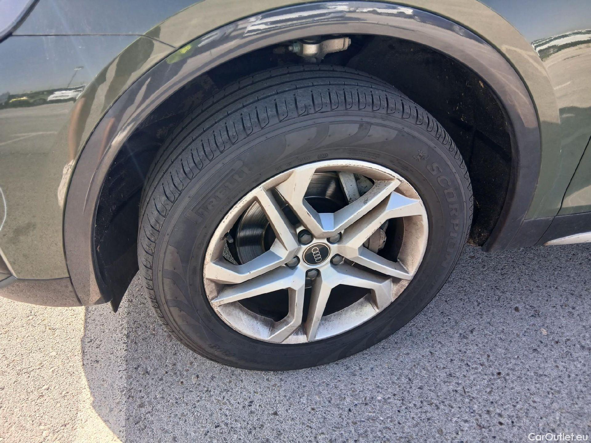  Audi  Q5 AUDI  / 2020 / 5P / todoterreno Advanced 40 TDI 150kW quattro-ultra #17