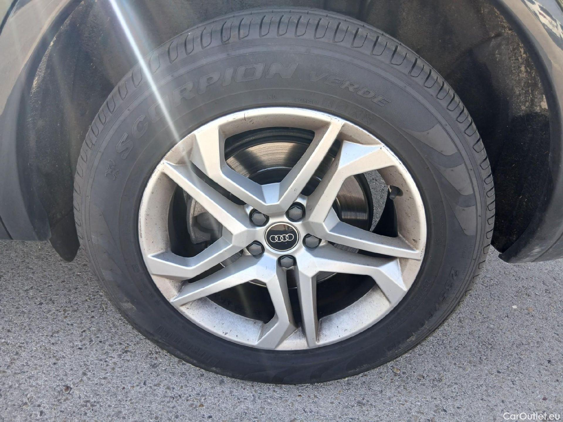  Audi  Q5 AUDI  / 2020 / 5P / todoterreno Advanced 40 TDI 150kW quattro-ultra #30