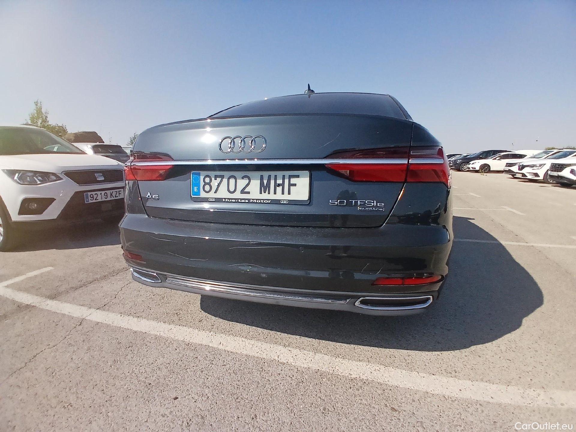  Audi  A6 AUDI  / 2018 / 4P / sedán 50 TFSIe quattro S tronic Sport Competit #20