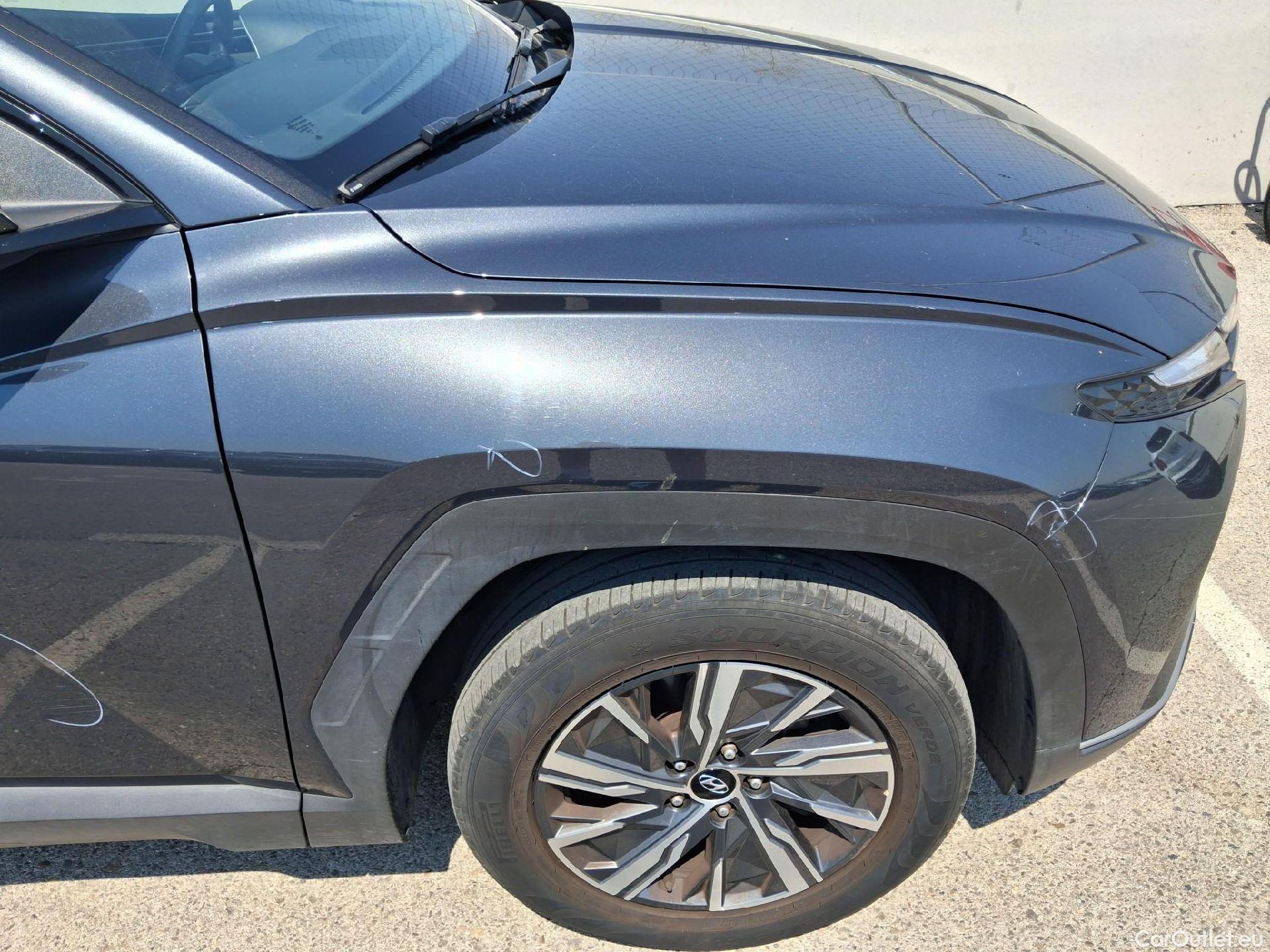  Hyundai  Tucson HYUNDAI  / 2020 / 5P / todoterreno 1.6 CRDI 85kW (115CV) Klass #33