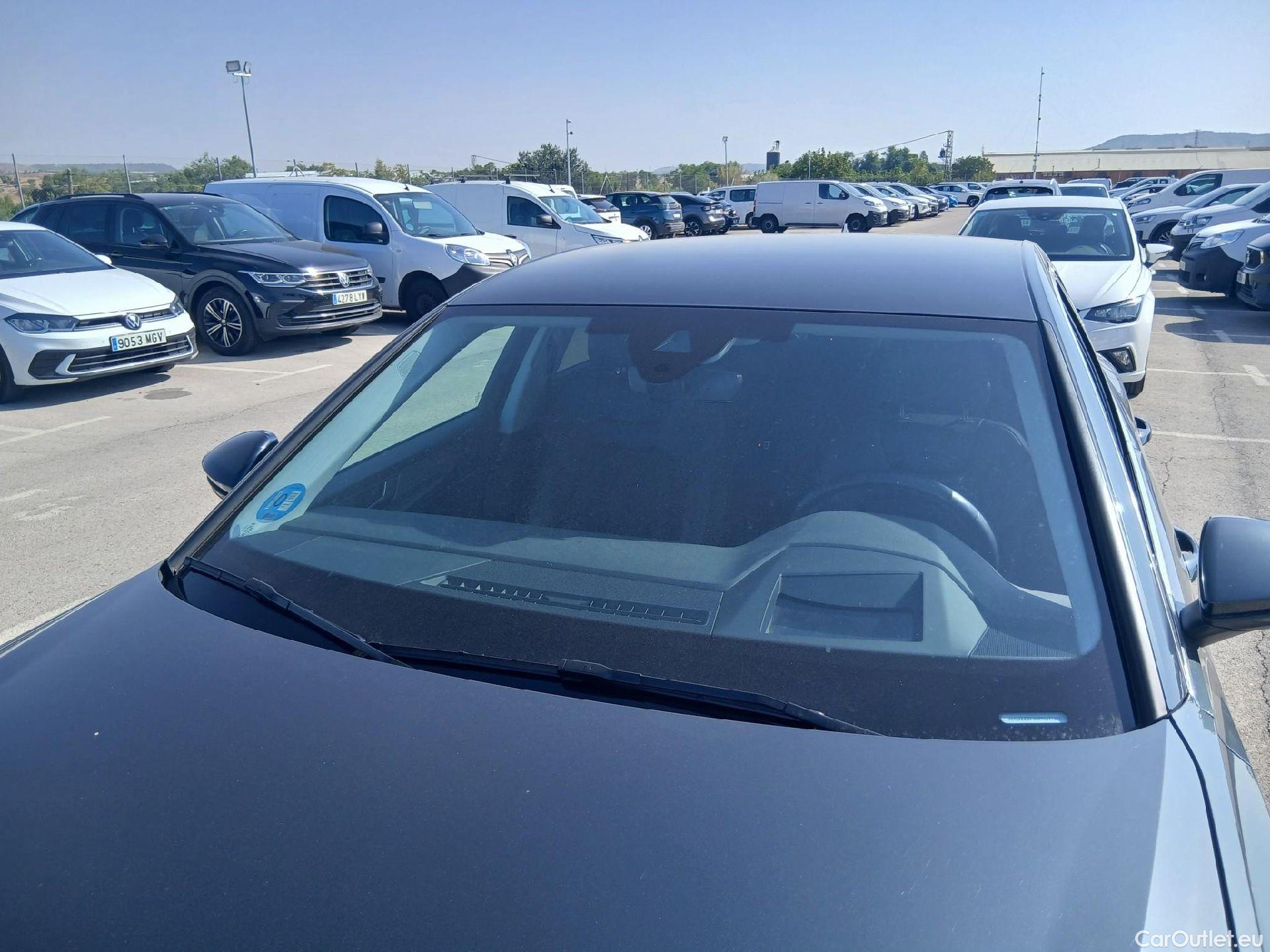  Audi  A6 AUDI  / 2018 / 4P / sedán 50 TFSIe quattro S tronic Sport Competit #1
