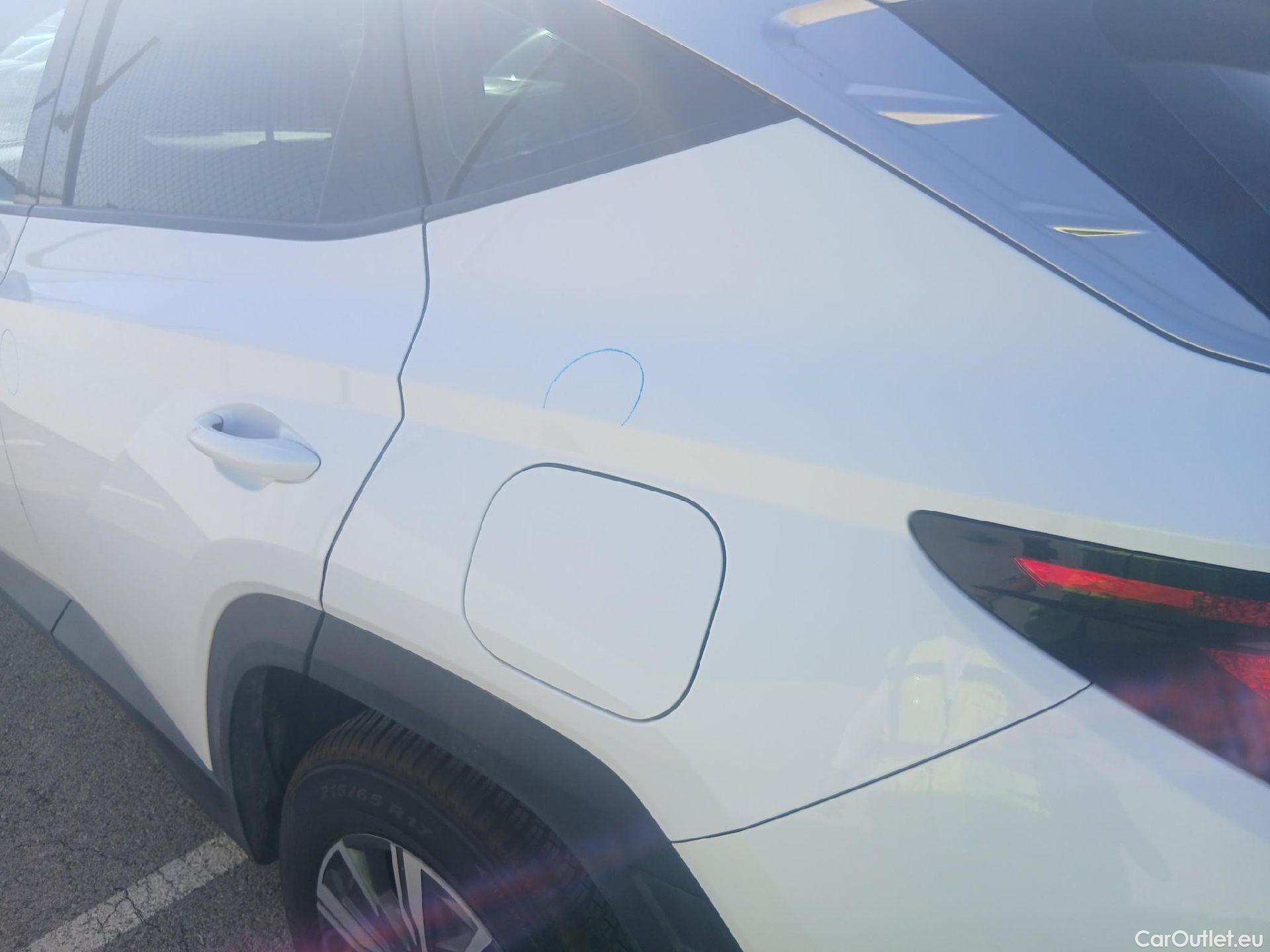  Hyundai  Tucson HYUNDAI  / 2020 / 5P / todoterreno 1.6 CRDI 100kW (136CV) 48V Maxx #16