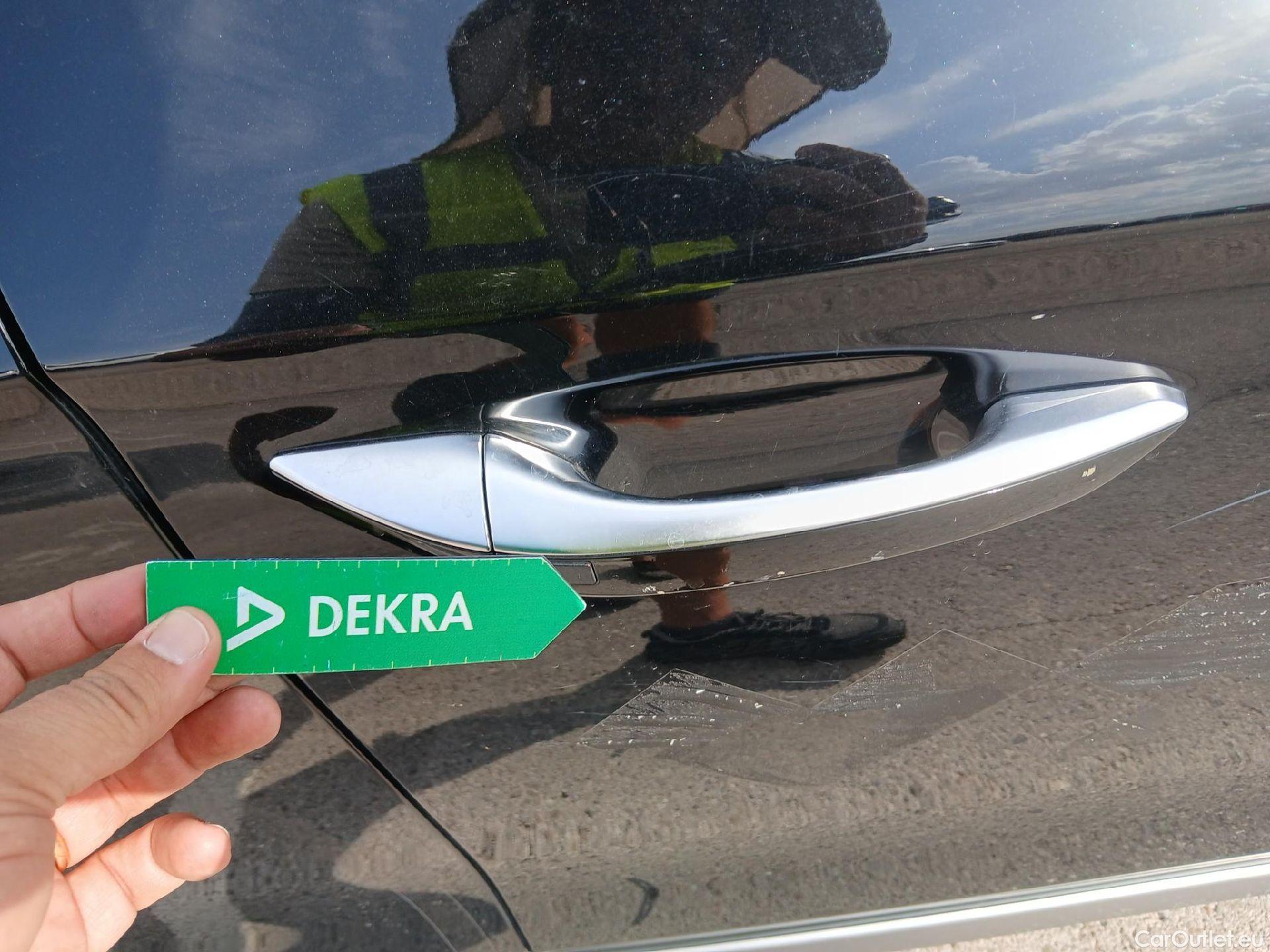  Hyundai   Ioniq HYUNDAI / 2019 / 5P / berlina con portón 1.6 GDI HEV Tecno DCT #41