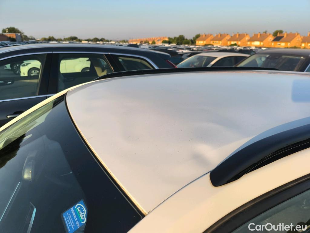  Peugeot  2008 PEUGEOT  / 2019 / 5P / todoterreno Allure BlueHDI 100 S&S BVM6 #1