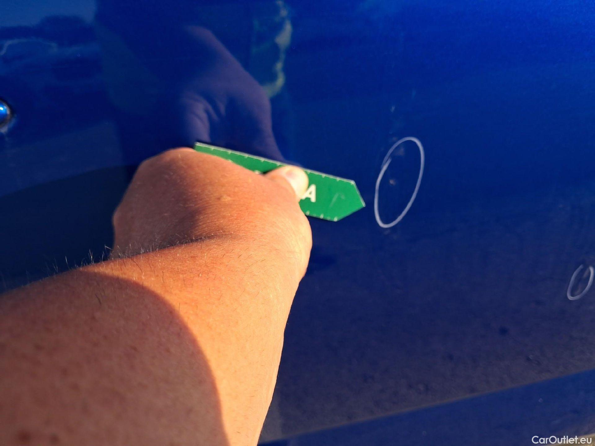  Nissan  Qashqai NISSAN  / 2021 / 5P / todoterreno DIG-T 103kW (140CV) mHEV 4x2 Acenta #28