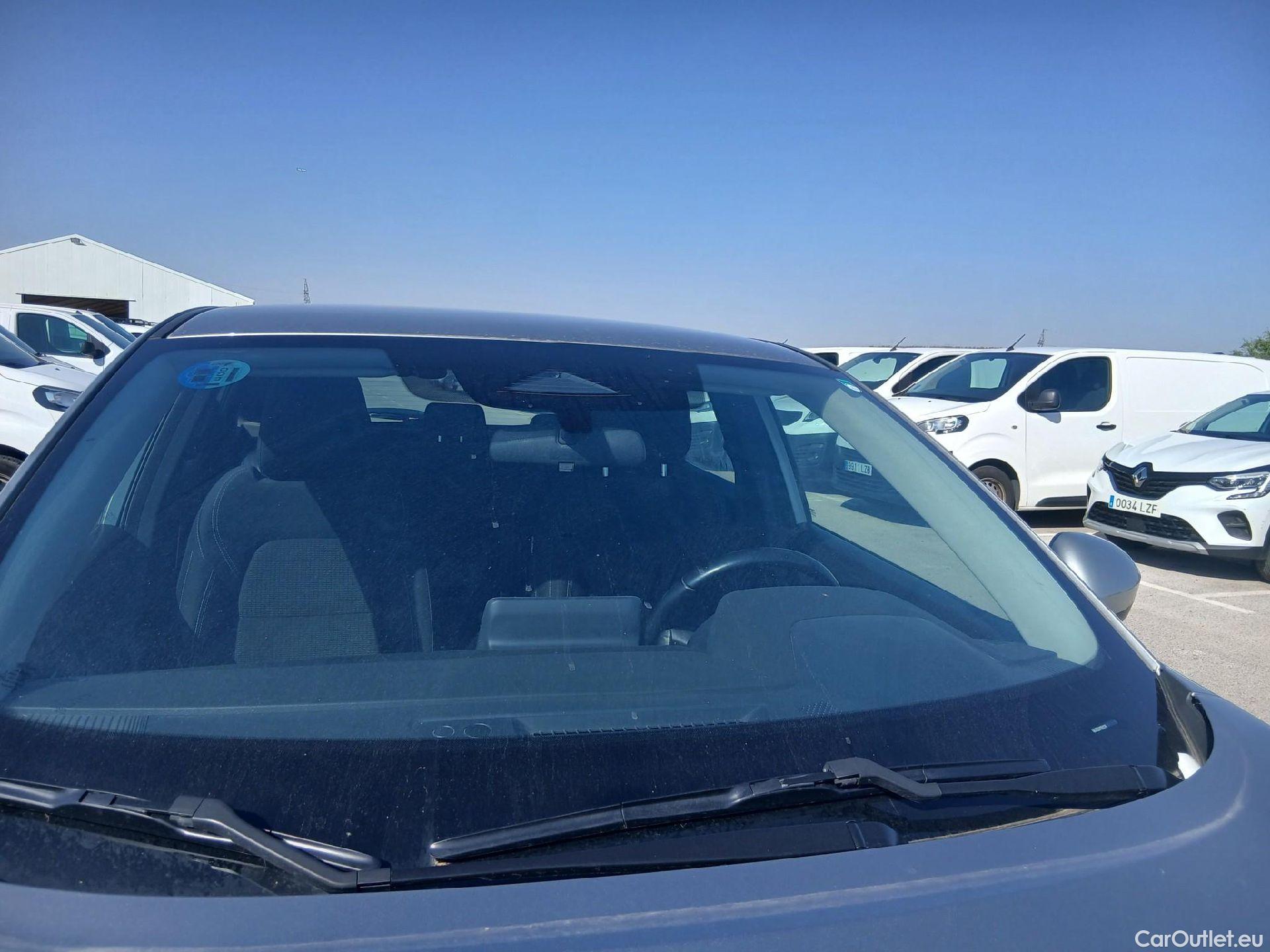  Nissan  Qashqai NISSAN  / 2021 / 5P / todoterreno DIG-T 103kW (140CV) mHEV 4x2 Acenta #13