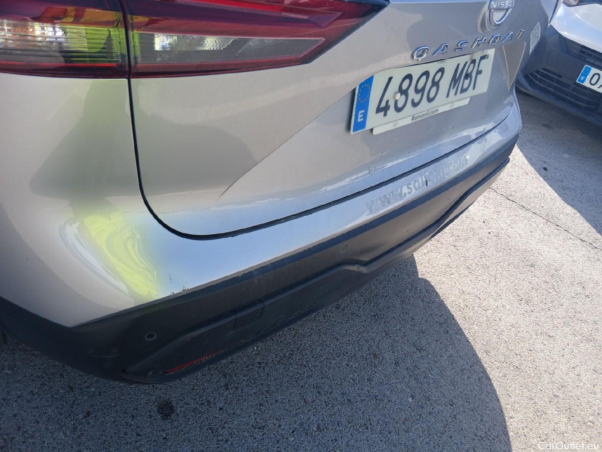  Nissan  Qashqai NISSAN  / 2021 / 5P / todoterreno DIG-T 103kW (140CV) mHEV 4x2 Acenta #25