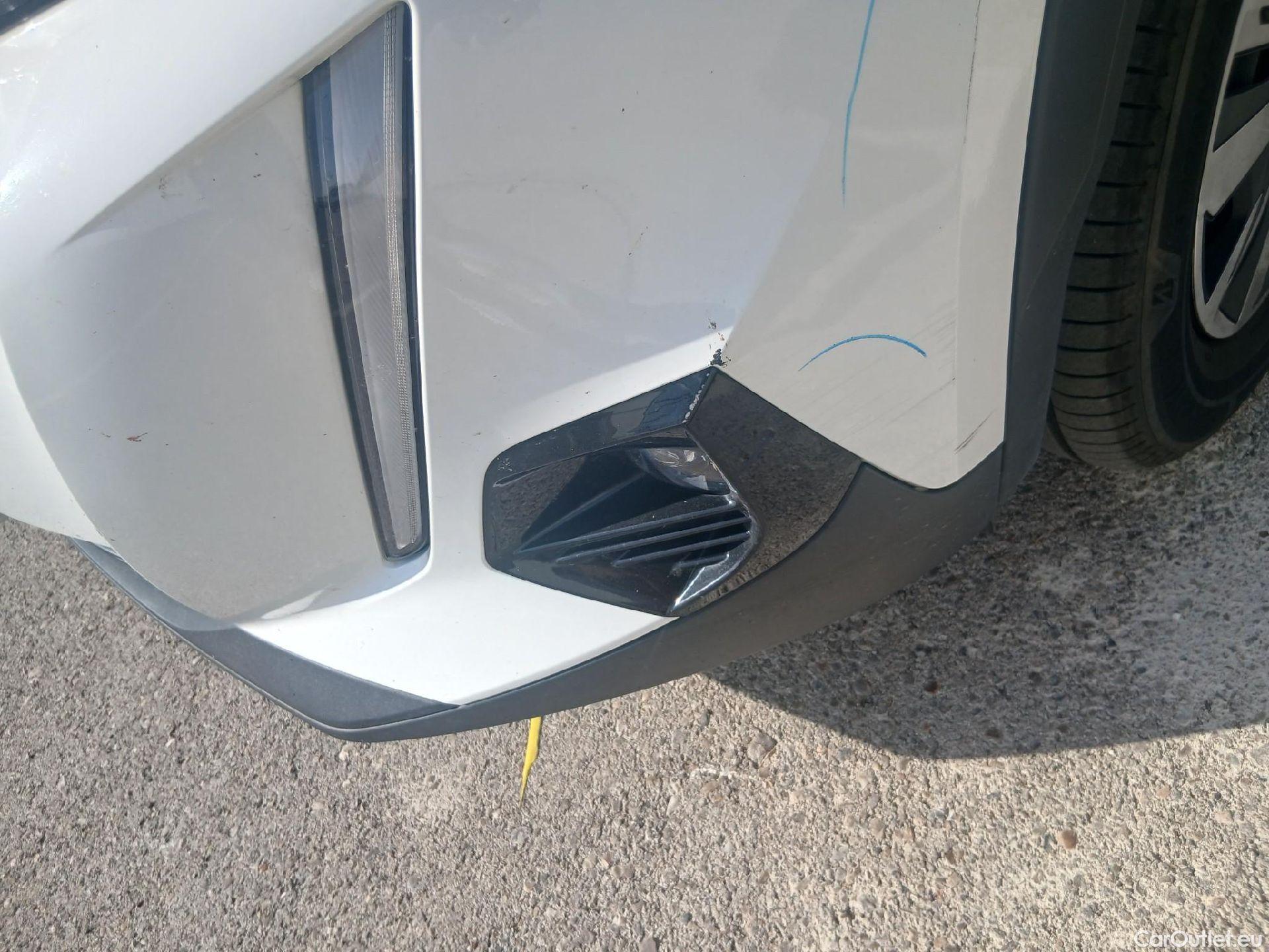  Peugeot  2008 PEUGEOT  / 2019 / 5P / todoterreno Active Puretech 100 S&S BVM6 #10