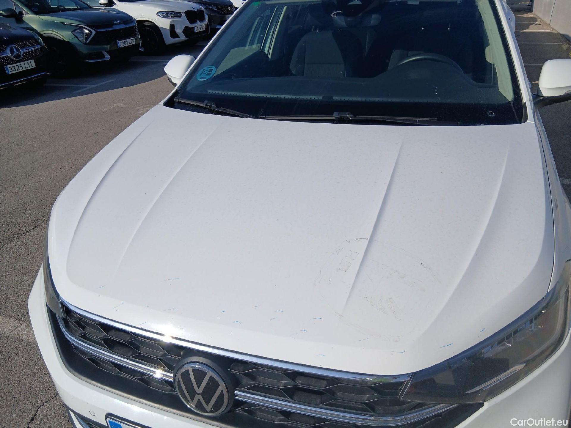  Volkswagen  Taigo VOLKSWAGEN  / 2021 / 5P / todoterreno Life 1.0 TSI 70kW (95CV) #4