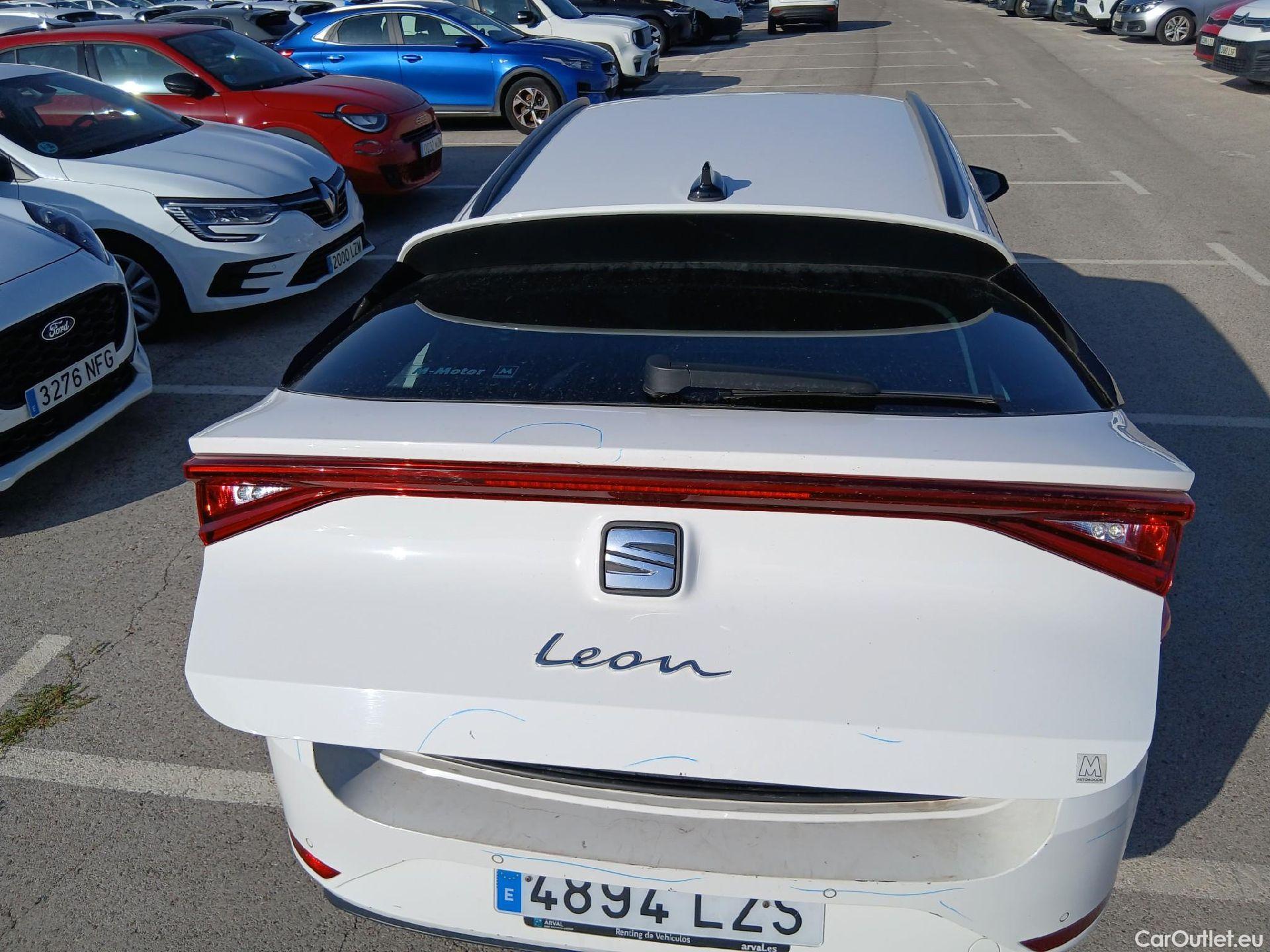  Seat  Leon SEAT Nuevo León / 2020 / 5P / familiar SP 2.0 TDI 85kW Style Go(SP) #37
