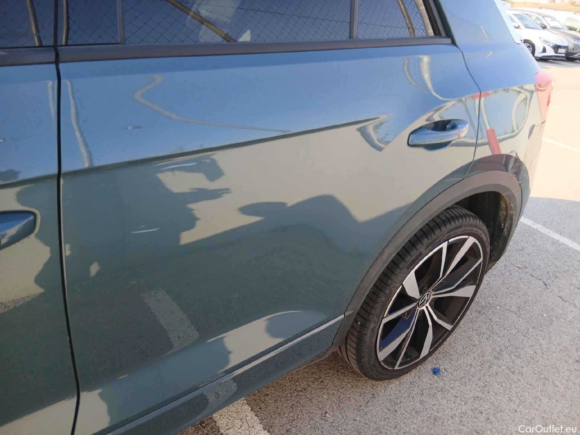  Volkswagen  T-ROC VOLKSWAGEN  / 2021 / 5P / todoterreno R-Line 1.5 TSI 110kW (150CV) #22