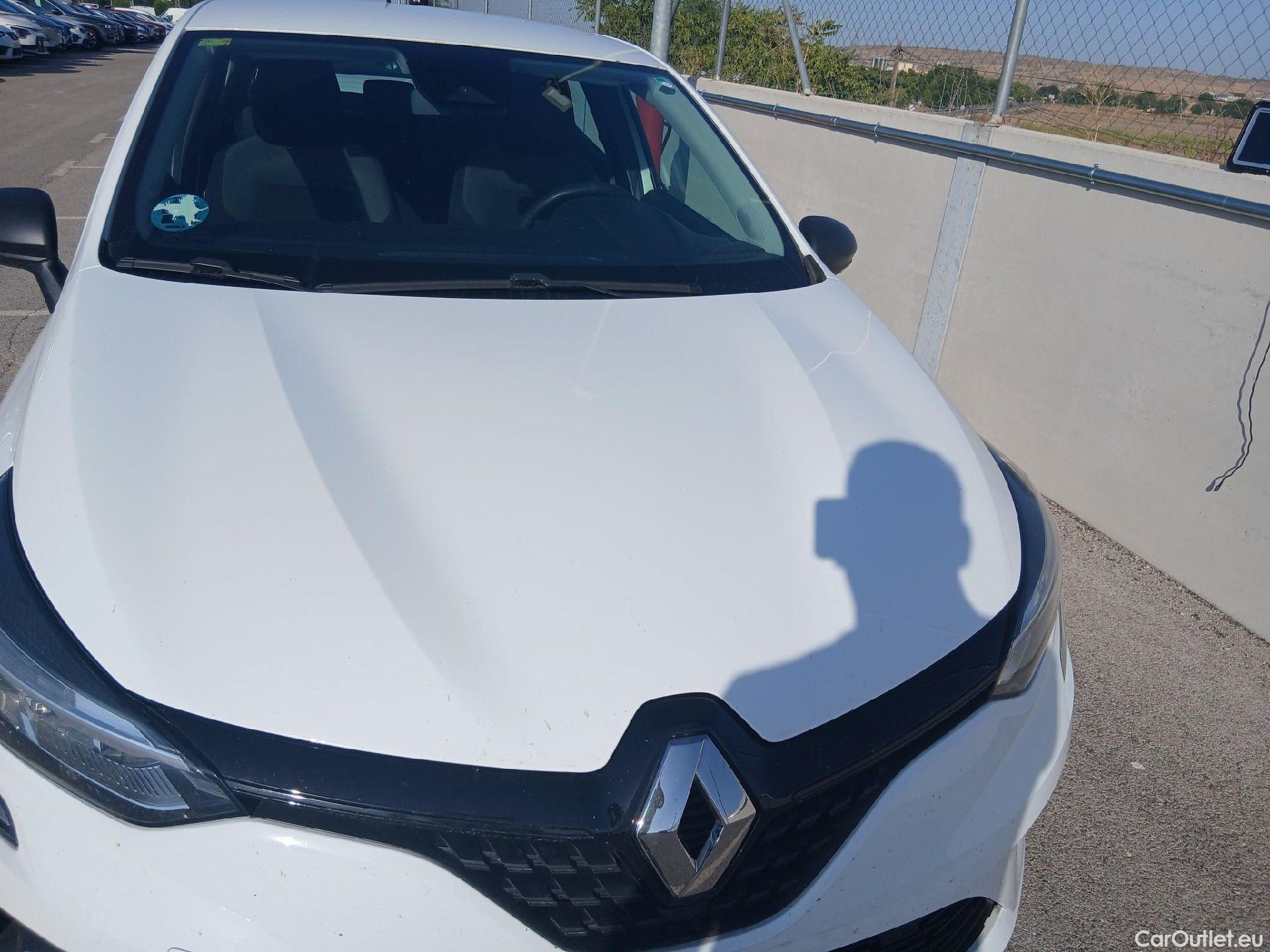  Renault  Clio RENAULT  / 2019 / 5P / berlina con portón Business SCe 53 kW (72CV) #6