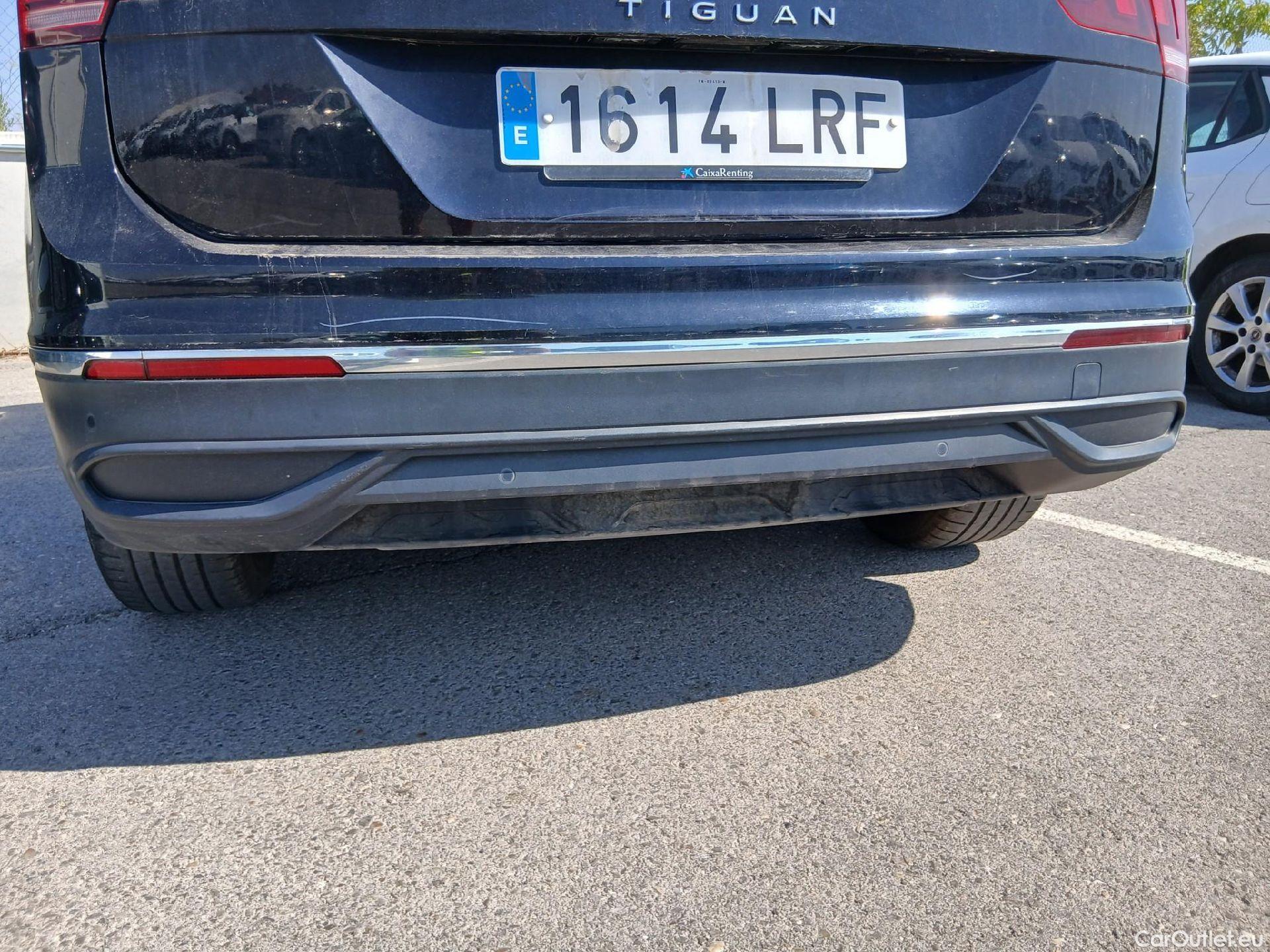  Volkswagen  Tiguan VOLKSWAGEN  / 2020 / 5P / todoterreno Life 2.0 TDI 110kW (150CV) DSG (AC2) #28
