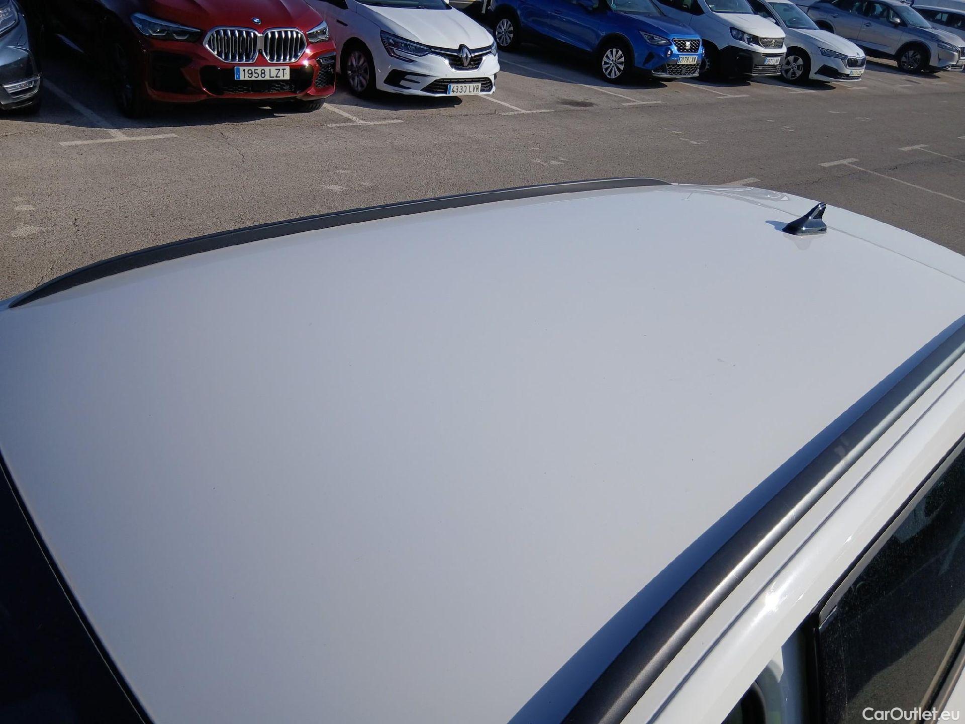  Seat  Leon SEAT Nuevo León / 2020 / 5P / familiar SP 2.0 TDI 85kW Style Go(SP) #68