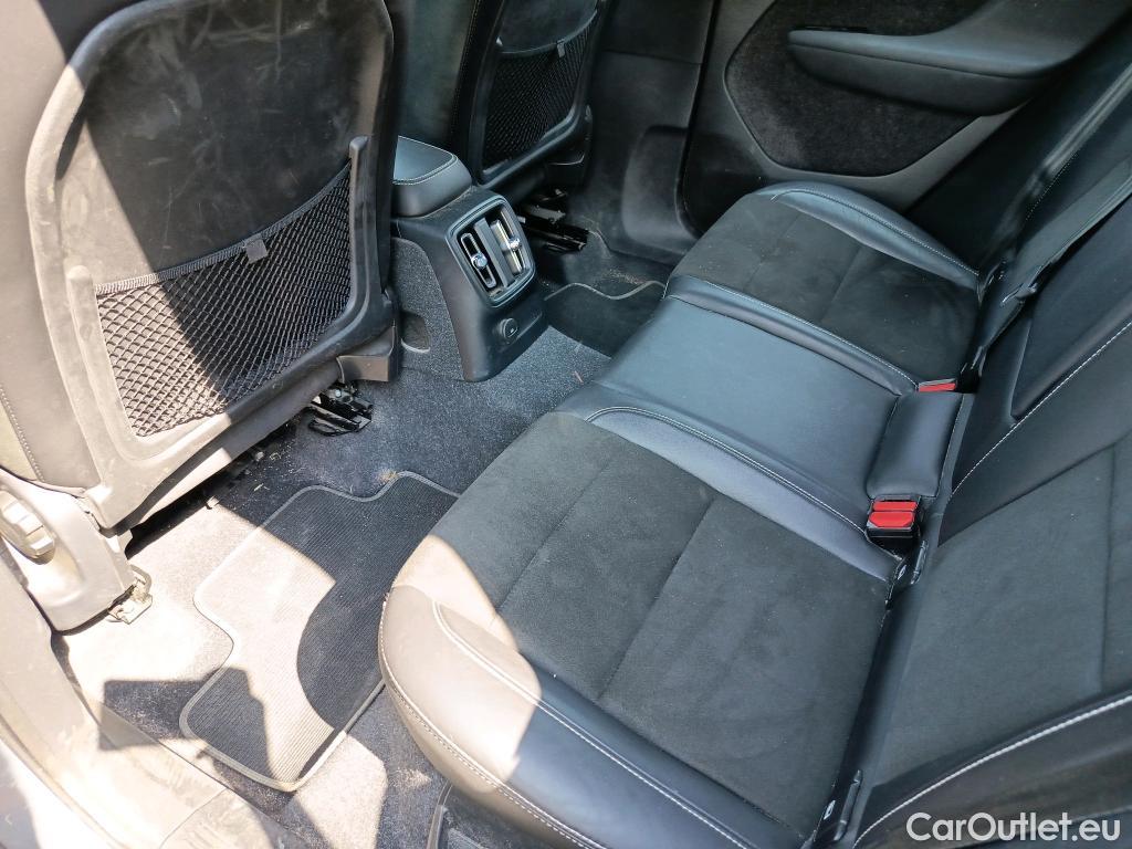  Volvo  XC 40 VOLVO XC40 / 2017 / 5P / todoterreno 1.5 T4 Twin Recharge R-Design Auto #12