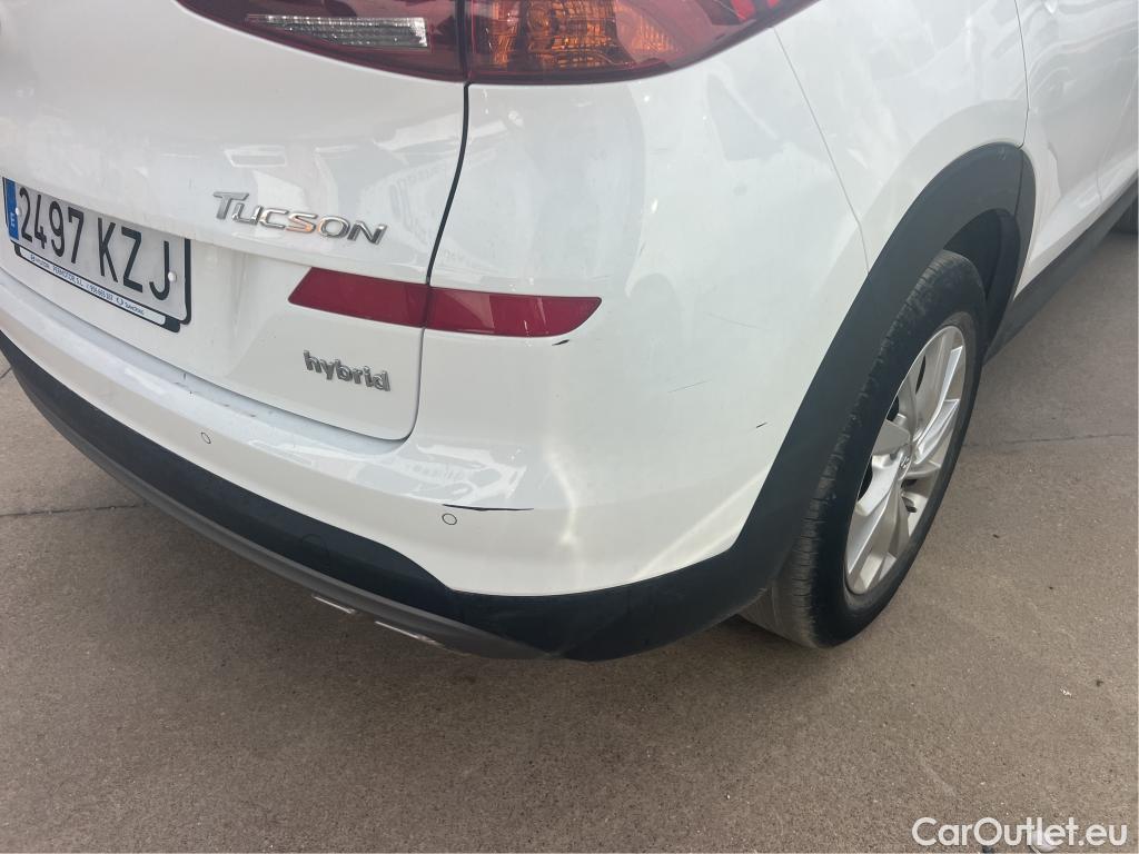  Hyundai  Tucson HYUNDAI  / 2018 / 5P / todoterreno  CRDI 1.6 116CV 48V 4X2 SLE SKY(SL)(SP) #20