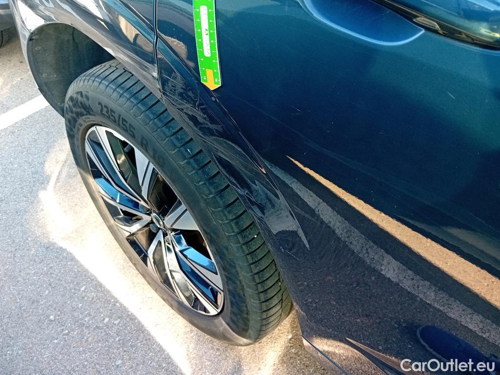  Volvo  XC60 VOLVO  / 2017 / 5P / todoterreno 2.0 B4 D Plus Bright Auto #8