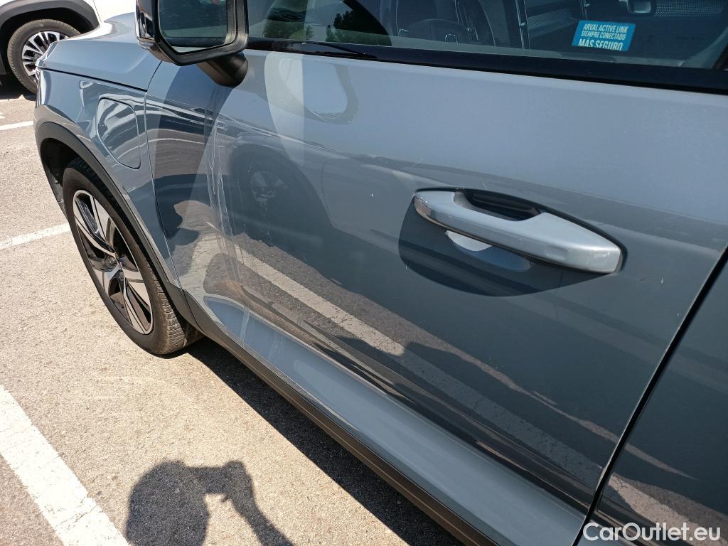 Volvo  XC 40 VOLVO XC40 / 2017 / 5P / todoterreno 1.5 T4 Twin Recharge R-Design Auto #7
