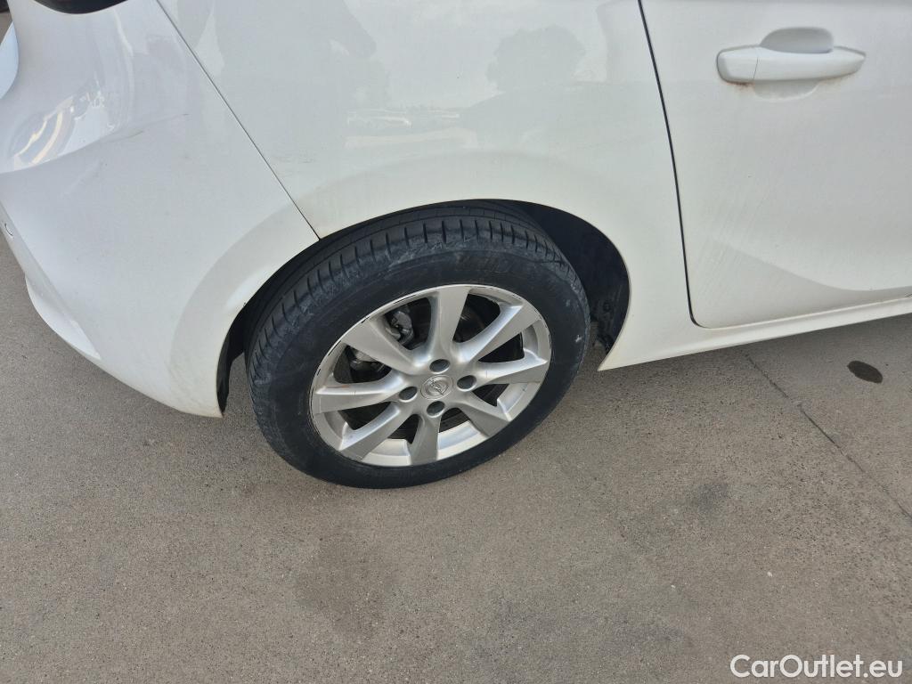  Opel  Corsa OPEL  / 2019 / 5P / berlina con portón 1.5D DT 74kW (100CV) Edition #10