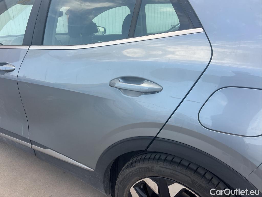  KIA  Sportage KIA  / 2022 / 5P / todoterreno 1.6 T-GDi PHEV 198kW (265CV) Drive 4X4 #13