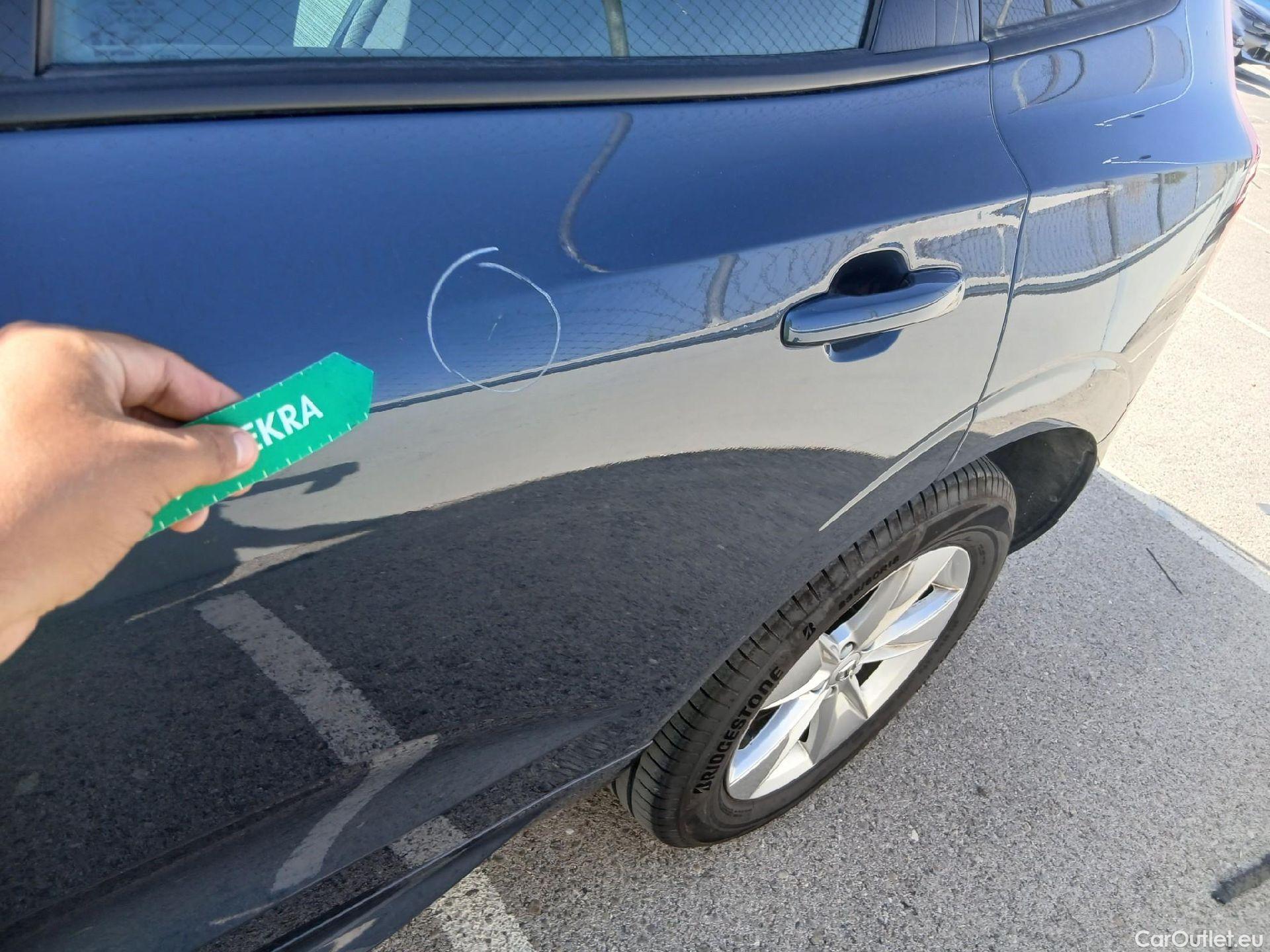  Volvo  XC60 VOLVO  / 2017 / 5P / todoterreno 2.0 B4 D Essential Auto #15