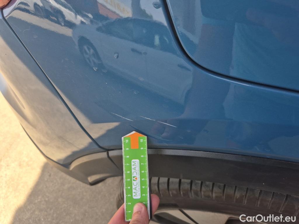  Volvo  XC 40 VOLVO XC40 / 2021 / 5P / todoterreno 1.5 T4 Recharge PHEV Core Auto #27