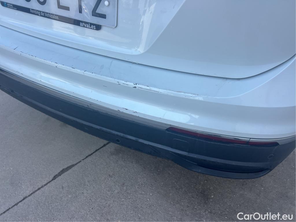  Volkswagen  Tiguan VOLKSWAGEN  / 2020 / 5P / todoterreno Life 2.0 TDI 110kW (150CV) DSG #28