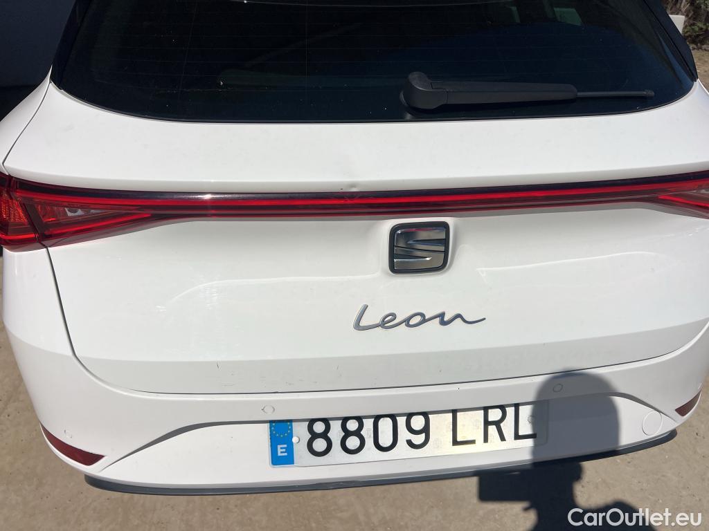  Seat  Leon Nuevo León / 2020 / 5P / familiar SP 2.0 TDI 85kW Style Go(SP)  #5