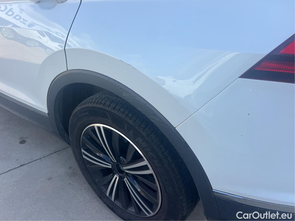  Volkswagen  Tiguan VOLKSWAGEN  / 2020 / 5P / todoterreno Life 2.0 TDI 110kW (150CV) DSG #33
