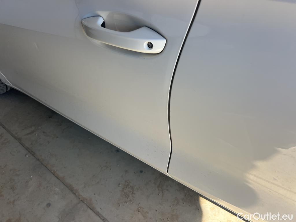  Seat  Leon Nuevo León / 2020 / 5P / familiar SP 2.0 TDI 85kW Style Go(SP)  #15