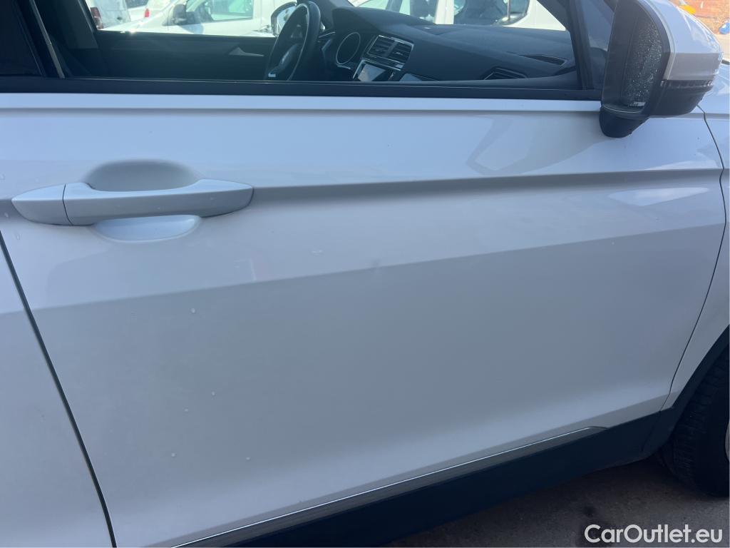  Volkswagen  Tiguan VOLKSWAGEN  / 2020 / 5P / todoterreno Life 2.0 TDI 110kW (150CV) DSG #5