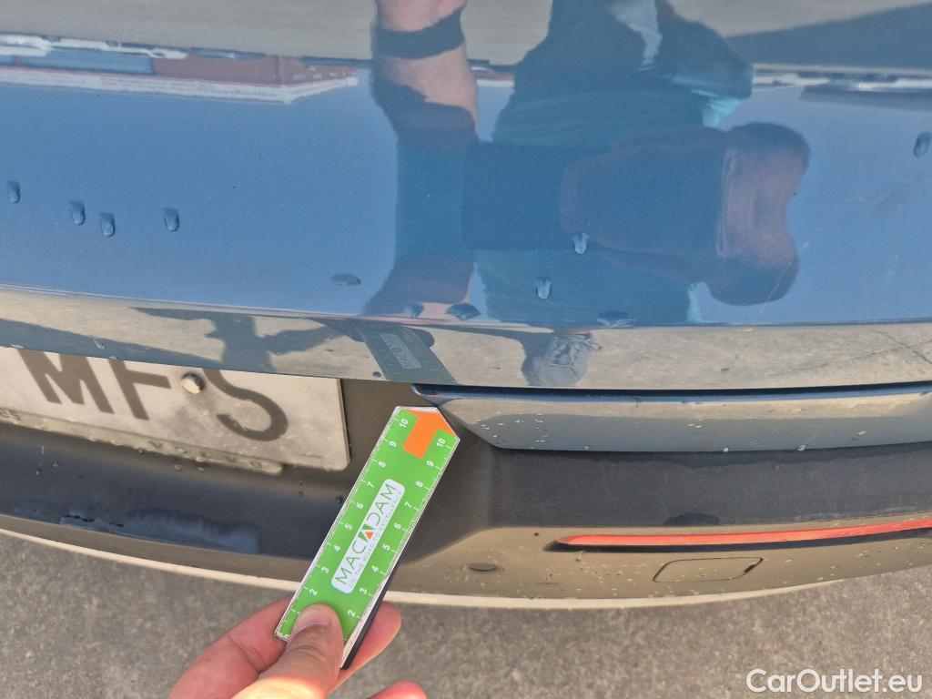  Volvo  XC 40 VOLVO XC40 / 2021 / 5P / todoterreno 1.5 T4 Recharge PHEV Core Auto #29