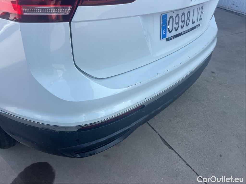  Volkswagen  Tiguan VOLKSWAGEN  / 2020 / 5P / todoterreno Life 2.0 TDI 110kW (150CV) DSG #30