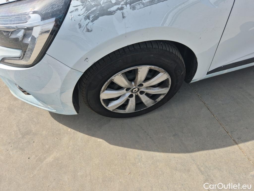  Renault  Clio RENAULT  / 2019 / 5P / berlina con portón Business Blue dCi 74kW (100CV) #17