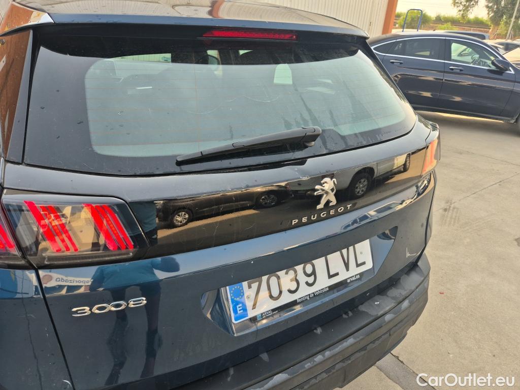 Peugeot  3008 PEUGEOT  / 2020 / 5P / todoterreno 1.5 BlueHDi 96kW S&S Active Pack EAT8 #24
